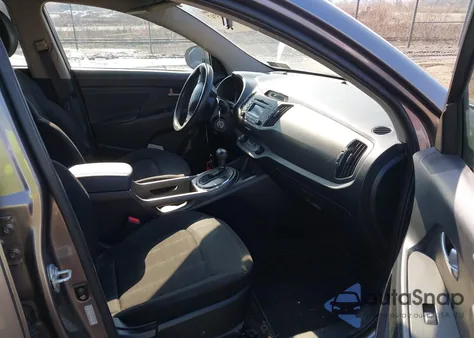 2011 Kia Sportage Lx z USA, uszkodzony, nr VIN KNDPB3A20B7143583